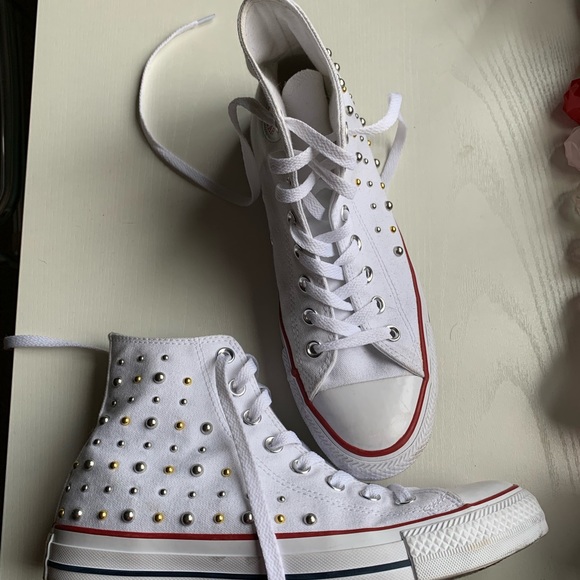 Studded white high top converse - Picture 3 of 5